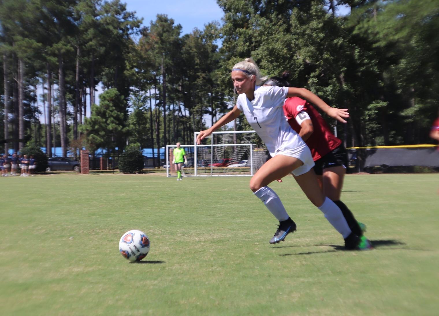 Women's Soccer Falls 2-1 at home to Methodist