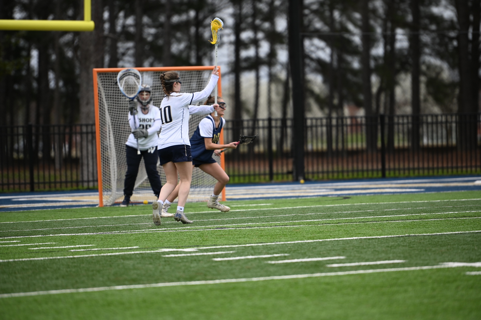 Lacrosse Falls to Guilford at Home